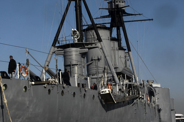 Προκειμένου να γίνουν εργασίες συντήρησης και επισκευής Προκειμένου να γίνουν εργασίες συντήρησης και επισκευής