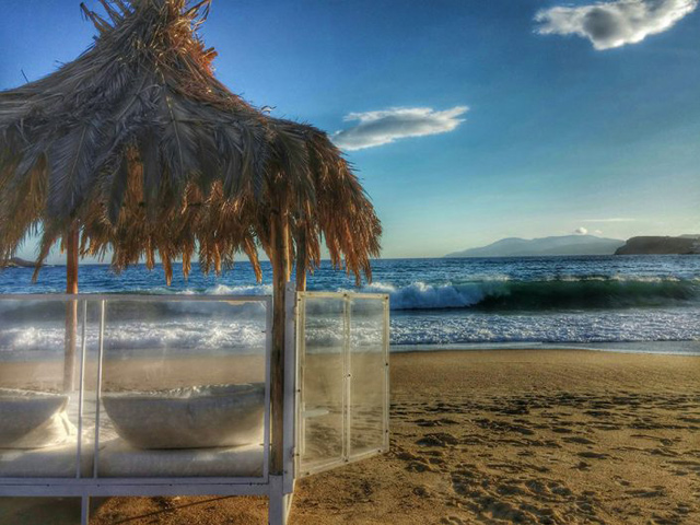 Free Lounge Beach Bar στον Μυλοπότα