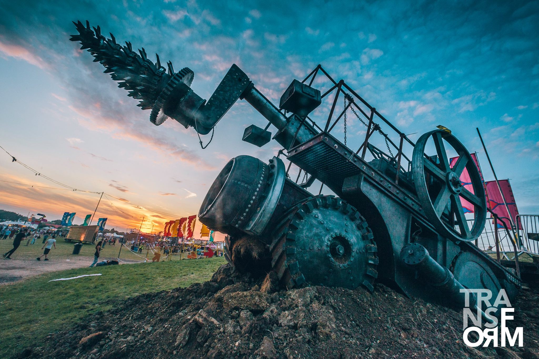 Μία έκδοση με υπέροχες φωτογραφίες από τις μεγαλύτερες μουσικές γιορτές του πλανήτη Μία έκδοση με υπέροχες φωτογραφίες από τις μεγαλύτερες μουσικές γιορτές του πλανήτη