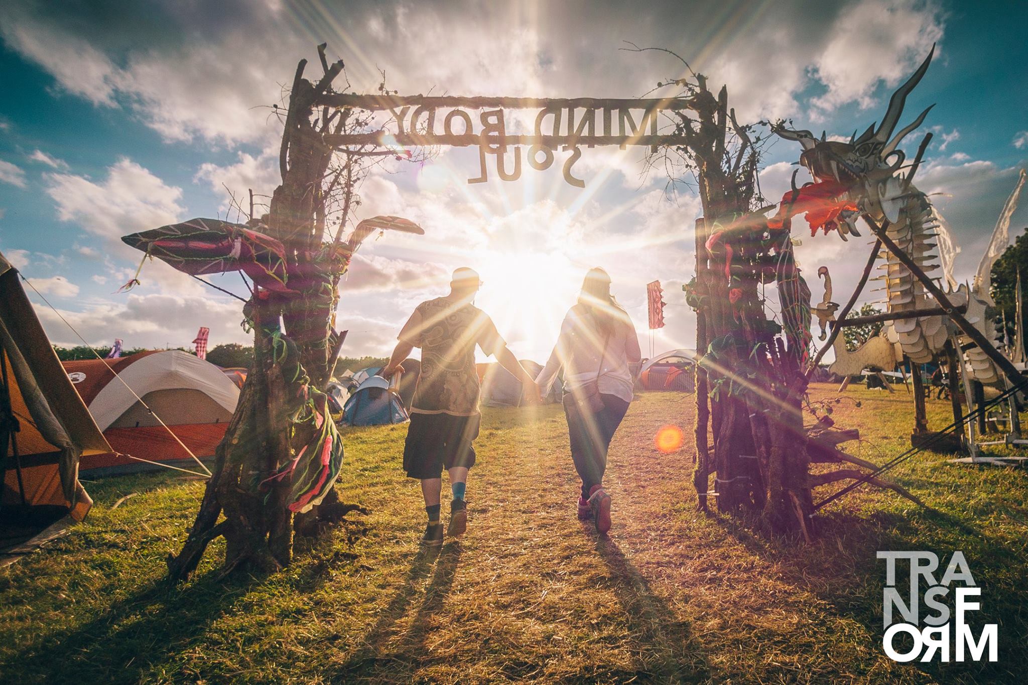 Μία έκδοση με υπέροχες φωτογραφίες από τις μεγαλύτερες μουσικές γιορτές του πλανήτη