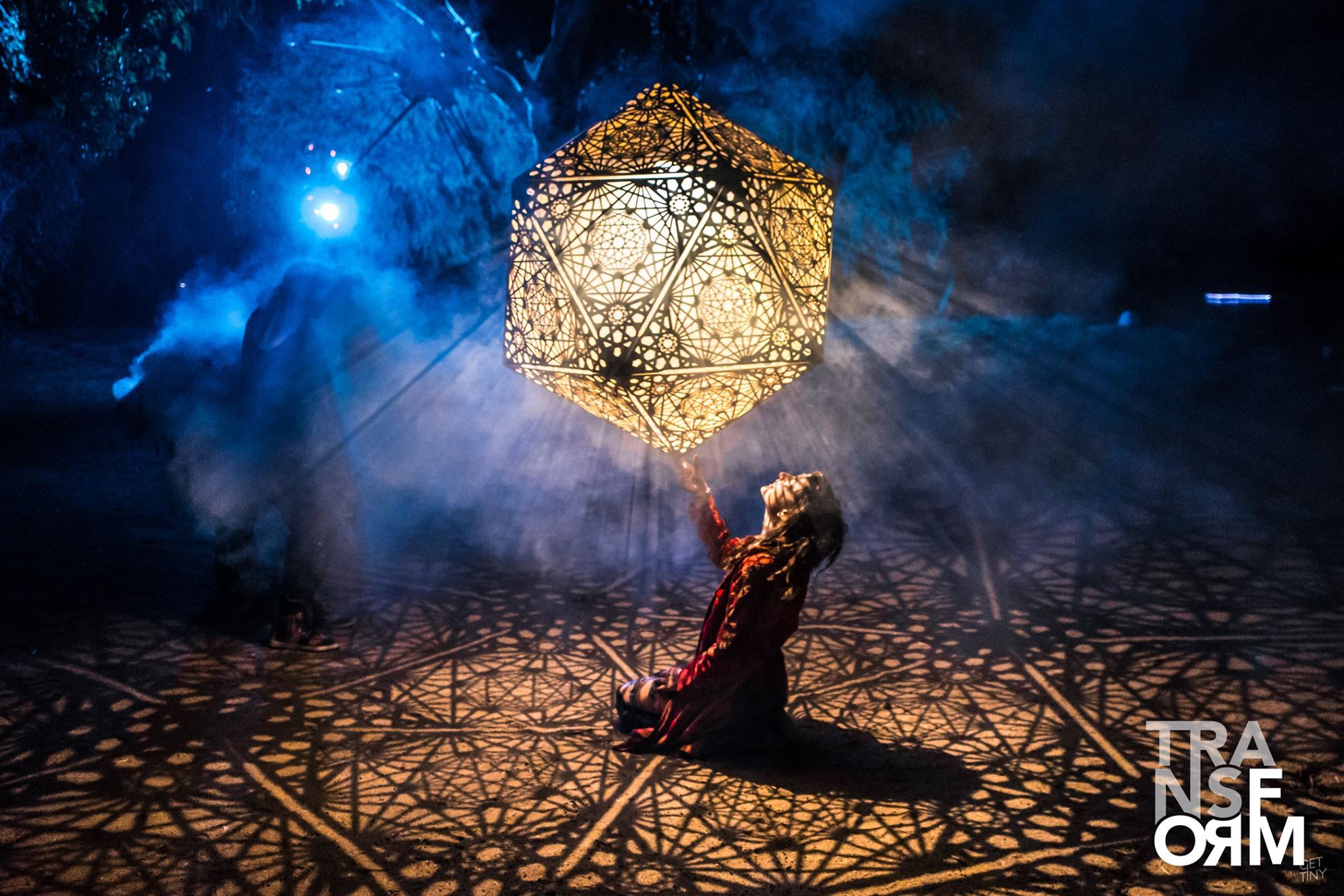 Μία έκδοση με υπέροχες φωτογραφίες από τις μεγαλύτερες μουσικές γιορτές του πλανήτη