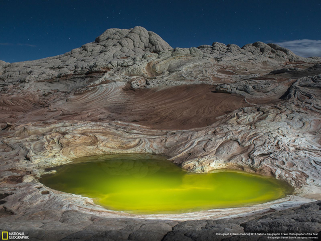 Η πράσινη λίμνη στο White Pocket ©GARRET SUHRIE