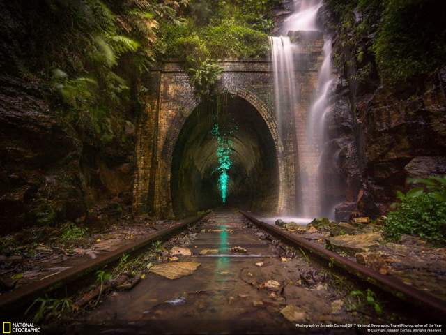 Μια καινούργια πόλη ©JOSSELIN CORNOU Μια καινούργια πόλη ©JOSSELIN CORNOU