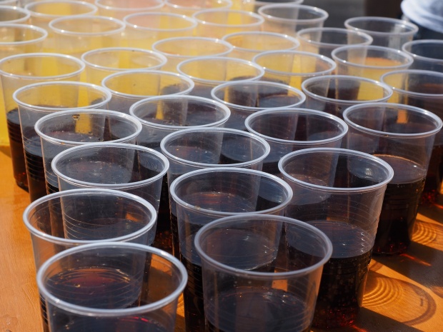 Αυτές είναι οι χειρότερες τροφές για τα δόντια 