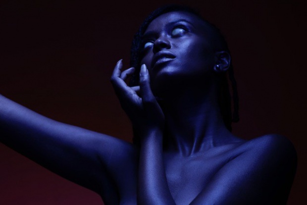 Οι χωρισμένοι γιορτάζουν με Kelela Οι χωρισμένοι γιορτάζουν με Kelela