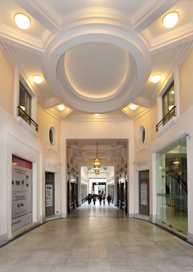 Μια Στοά από…Λονδίνο και Παρίσι στο κέντρο της Αθήνας