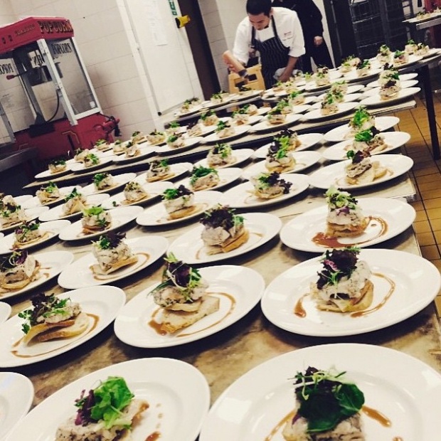 Ο John Σκοτίδας είναι ο skater που μαγειρεύει τα καλύτερα Ο John Σκοτίδας είναι ο skater που μαγειρεύει τα καλύτερα