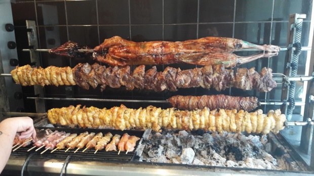 Για κοπιάστε, για κοπιάστε, εν Θεσσαλονίκη «Φάτε Σκάστε»! Για κοπιάστε, για κοπιάστε, εν Θεσσαλονίκη «Φάτε Σκάστε»!