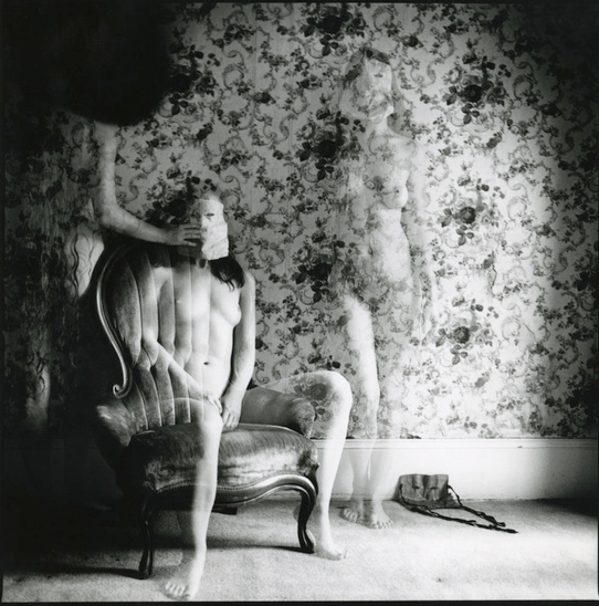 Οι αισθησιακές και τρομαχτικές φωτογραφίες της Brittany Markert Οι αισθησιακές και τρομαχτικές φωτογραφίες της Brittany Markert