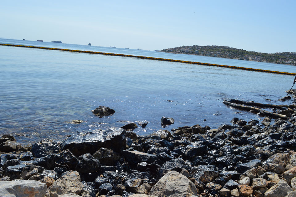 Σελήνια Σαλαμίνας Σελήνια Σαλαμίνας