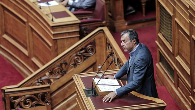 Σταύρος Θεοδωράκης Σταύρος Θεοδωράκης