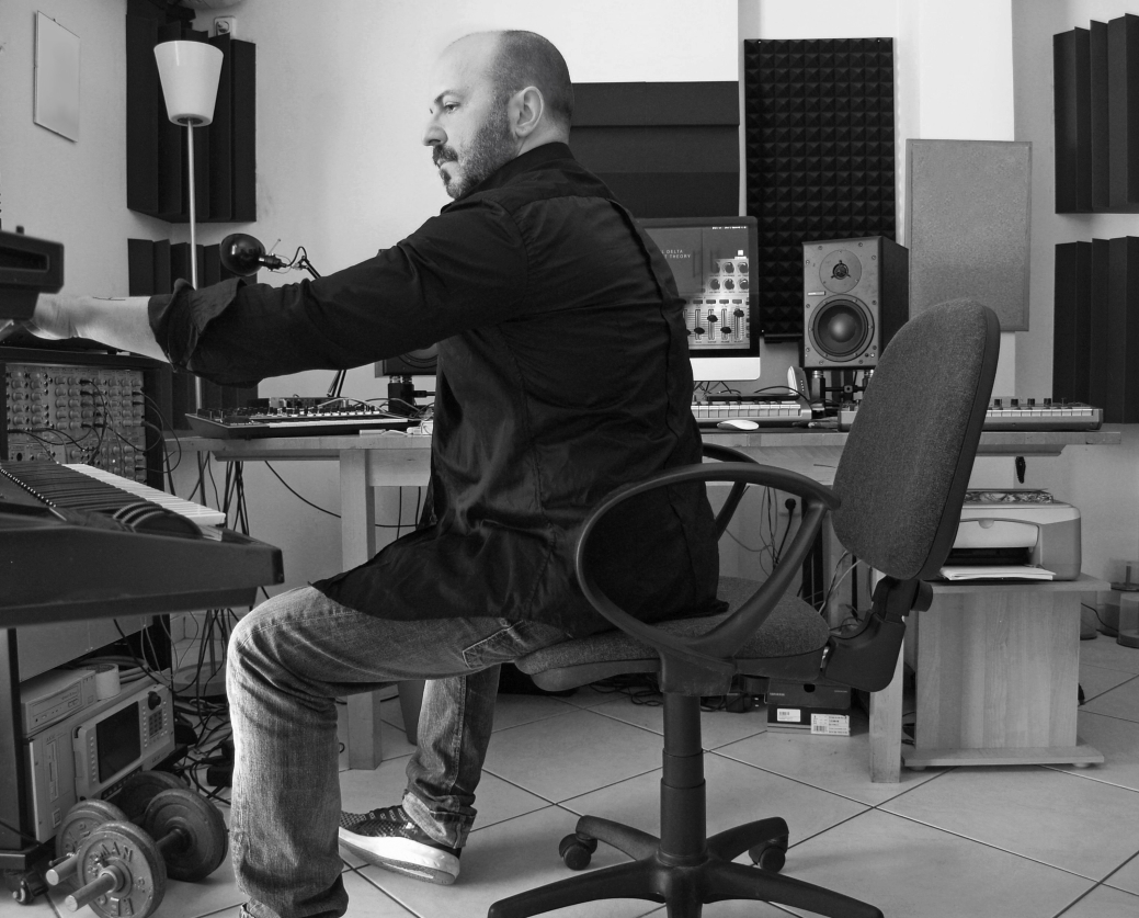 Ο Μιχάλης Δέλτα και η «Θεωρία των Κυκλωμάτων»