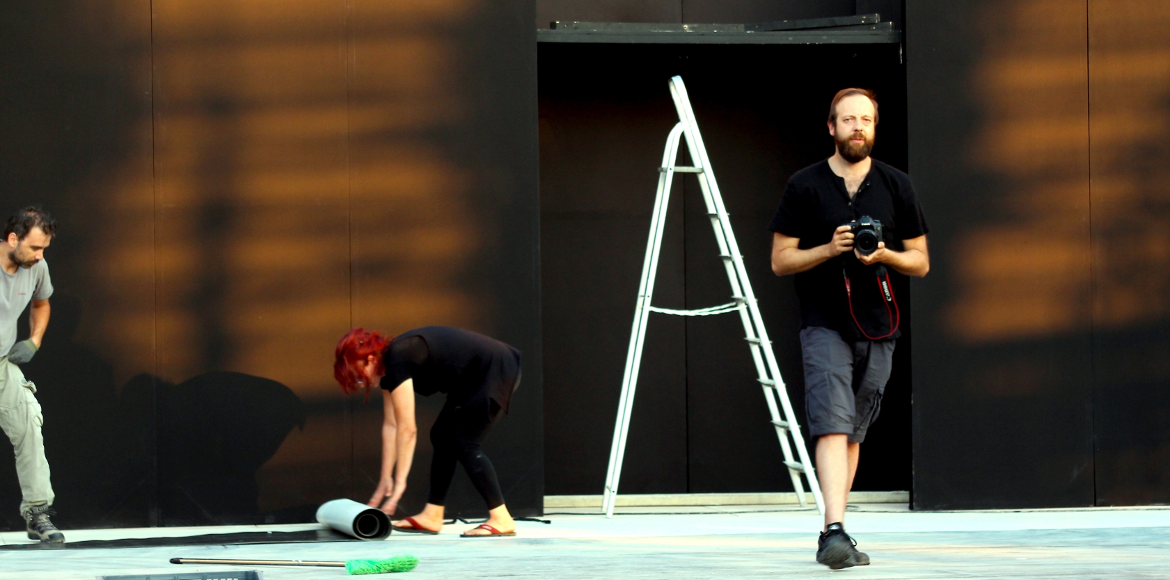 Ο σκηνοθέτης Ορφέας Περετζής μιλάει για το ντοκιμαντέρ-ψυχολογικό παιχνίδι