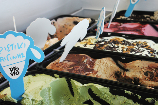 To παγωτό Provio παρασκευάζεται με αποκλειστικά πρόβειο γάλα που συλλέγεται από τοπικούς παραγωγούς της Αργολίδας To παγωτό Provio παρασκευάζεται με αποκλειστικά πρόβειο γάλα που συλλέγεται από τοπικούς παραγωγούς της Αργολίδας