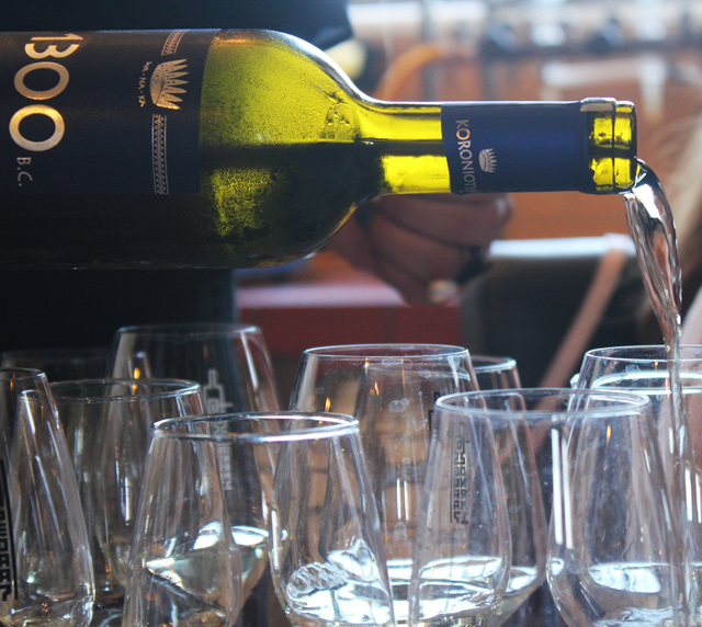 1300 B.C., Ασύρτικο, Οινοποιία Κορωνιώτη 1300 B.C., Ασύρτικο, Οινοποιία Κορωνιώτη