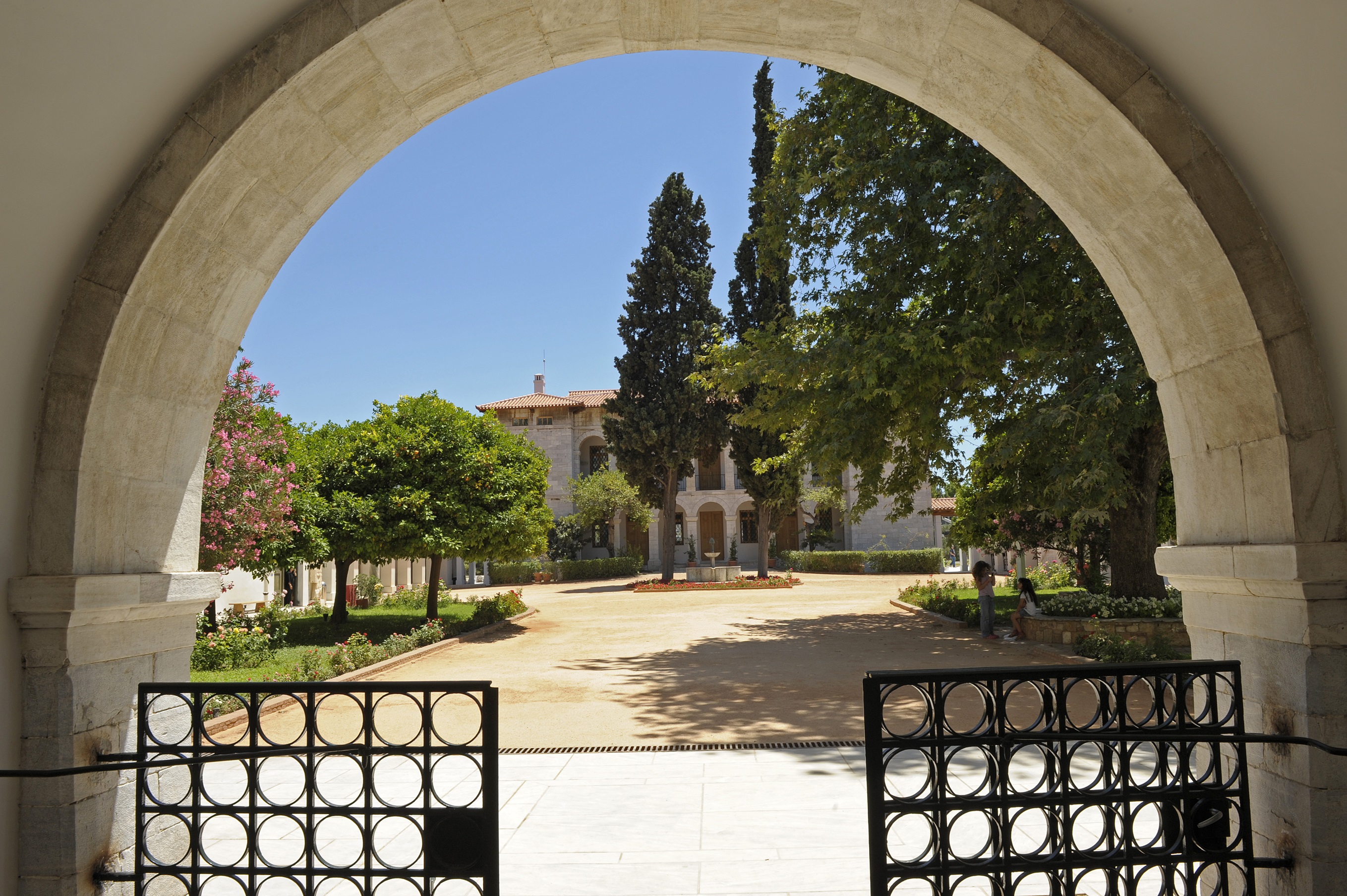 Ένα φιλόδοξο πρότζεκτ επιμόρφωσης σε Αθήνα και Θεσσαλονίκη