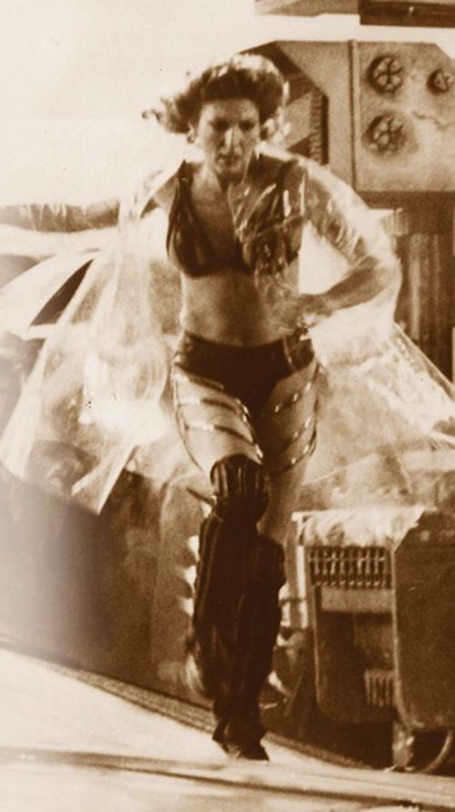 Πώς το Blade Runner άλλαξε τη μόδα μέχρι σήμερα Πώς το Blade Runner άλλαξε τη μόδα μέχρι σήμερα