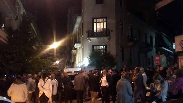 ΕΠΙΘΕΣΗ ΠΥΡΟΒΟΛΙΣΜΟΣ ΔΙΚΗΓΟΡΟΣ ΑΣΚΛΗΠΙΟΥ