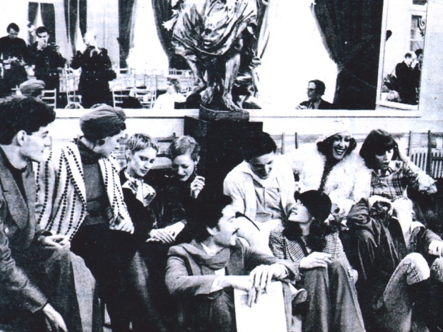 Μανεκέν και φίλοι του YSL, Παρίσι, 10 Απριλίου 1973, στο φακό του Bill Cunningham