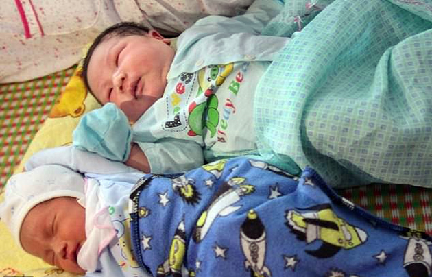 Μαμά από το Βιετνάμ έφερε στον κόσμο μωρό 7,1 κιλών 
