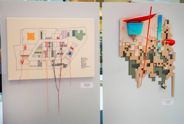 Το έργο της Μαρίας Κώτσου «Πρώτο επίπεδο» (αριστερά) / Το έργο του Βλαδημήρ Μητρόπουλος «Άτιτλο» (δεξιά)