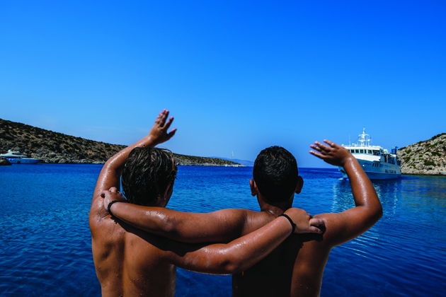 Ήρωας είναι αυτός που κάνει ό,τι μπορεί Ήρωας είναι αυτός που κάνει ό,τι μπορεί