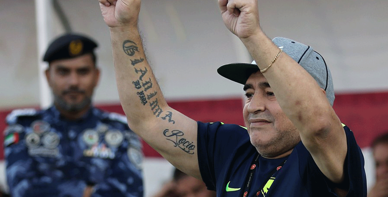 maradona.gif