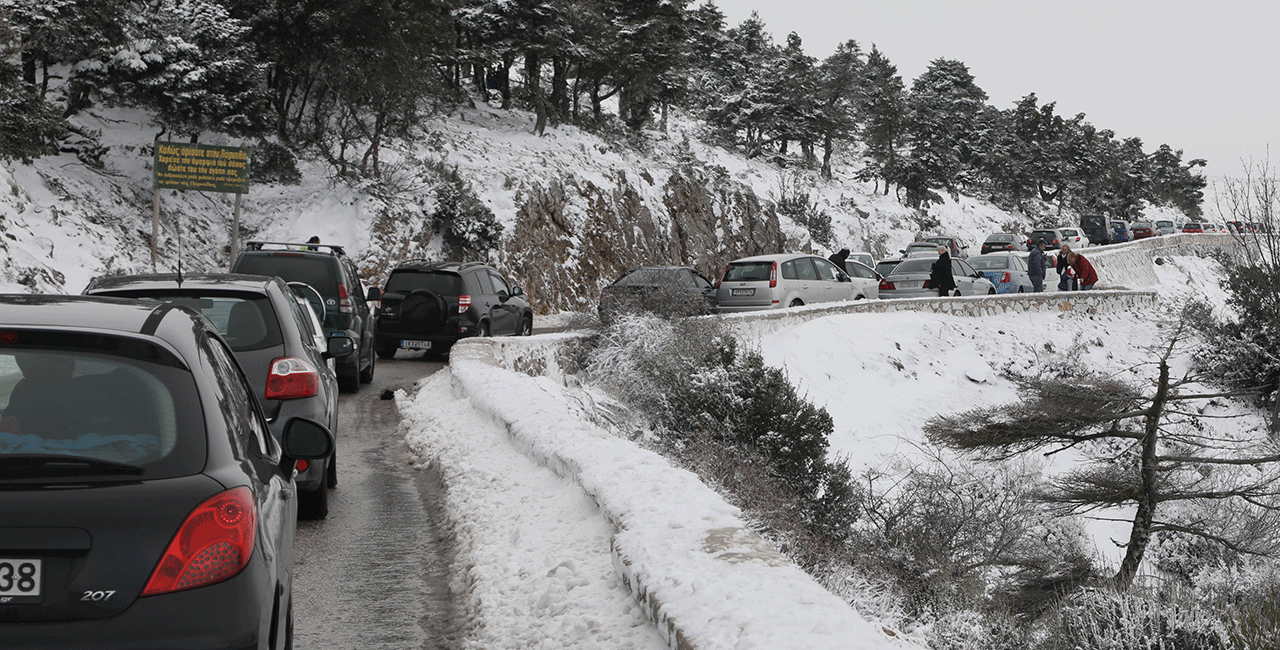 Χιόνι στην Πάρνηθα