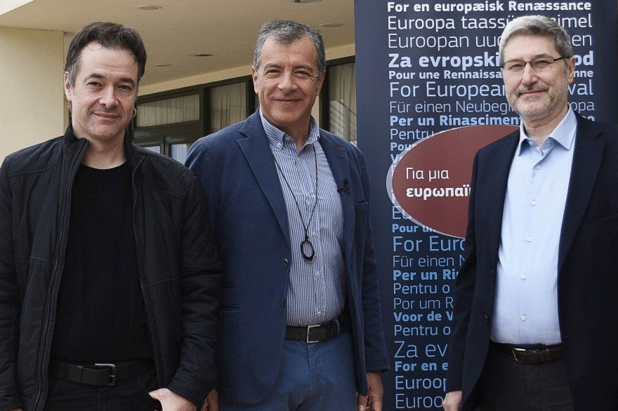 Σταύρος Θεοδωράκης