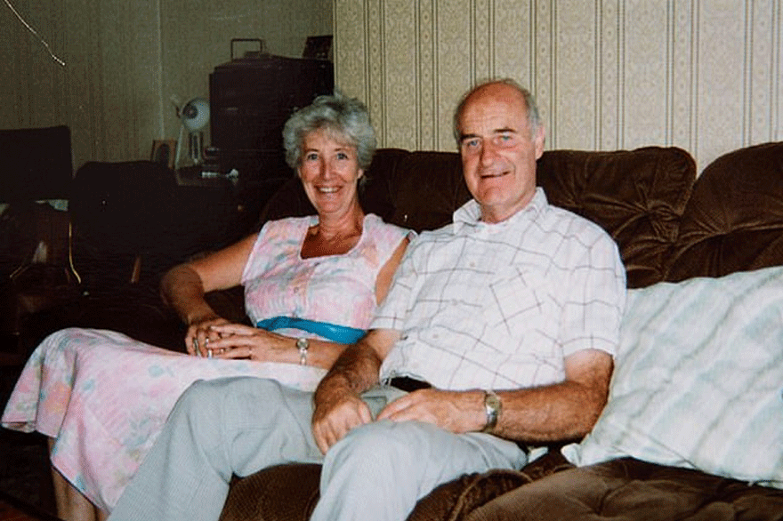 Έμαθε ότι ο άντρας της ήταν πράκτορας μετά από 70 χρόνια γάμου