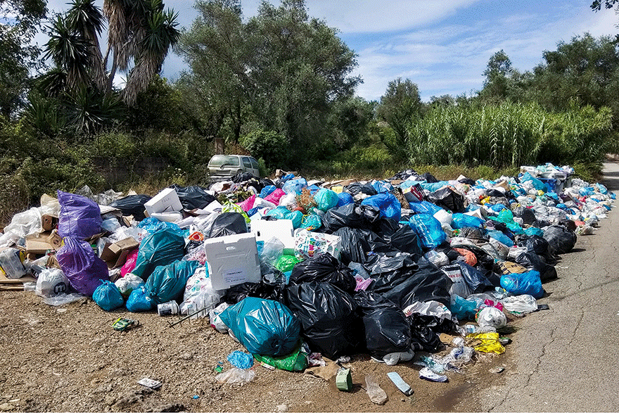 Σκούπιδια στην Κέρκυρα