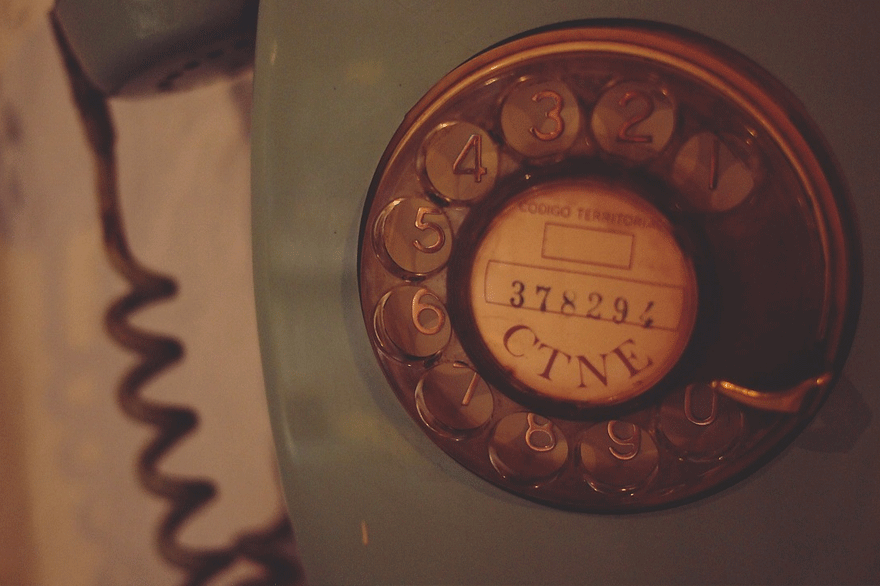Τηλέφωνο