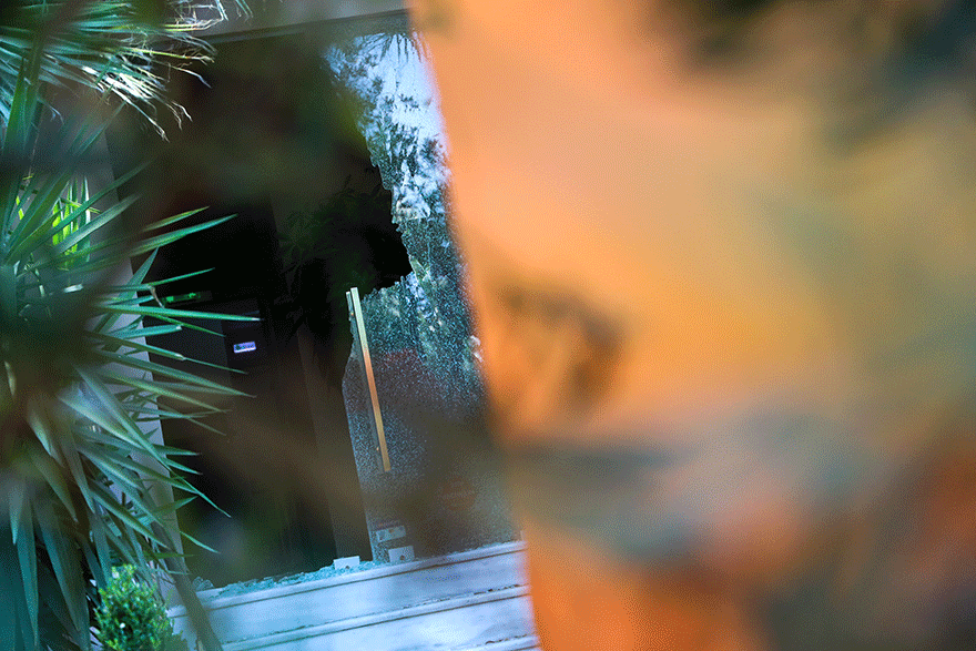 Επίθεση Ρουβίκωνα σε εστιατόριο γνωστού σεφ