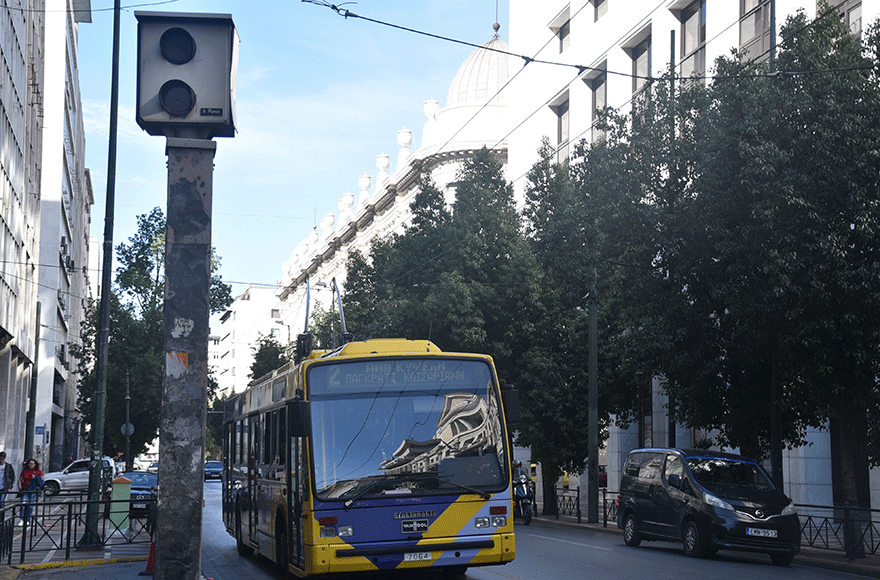Ξανά σε λειτουργία οι κάμερες στις λεωφορειολωρίδες