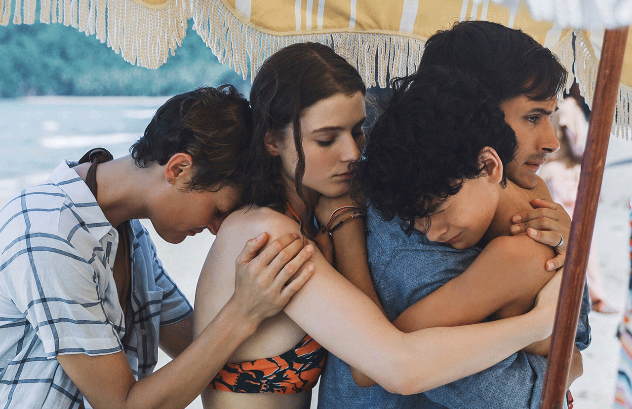 Στιγμιότυπο από την ταινία "Old"