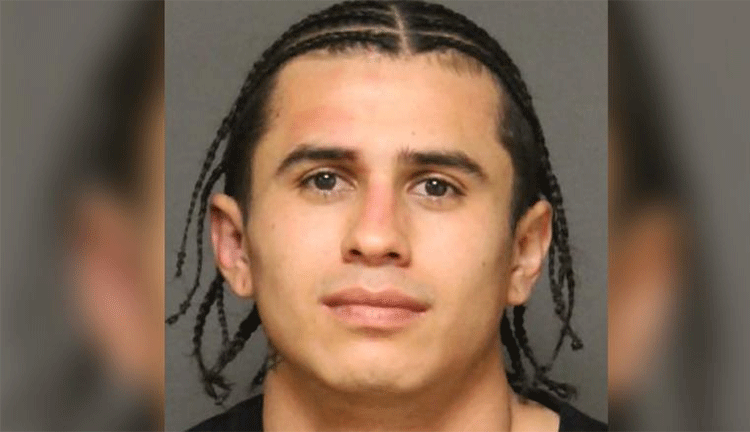 Ο οδηγός του αγροτικού, Κρίστοφερ Σολίς