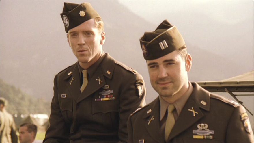 Damien Lewis και Ron Livingston στη σειρά «Band of Brothers»