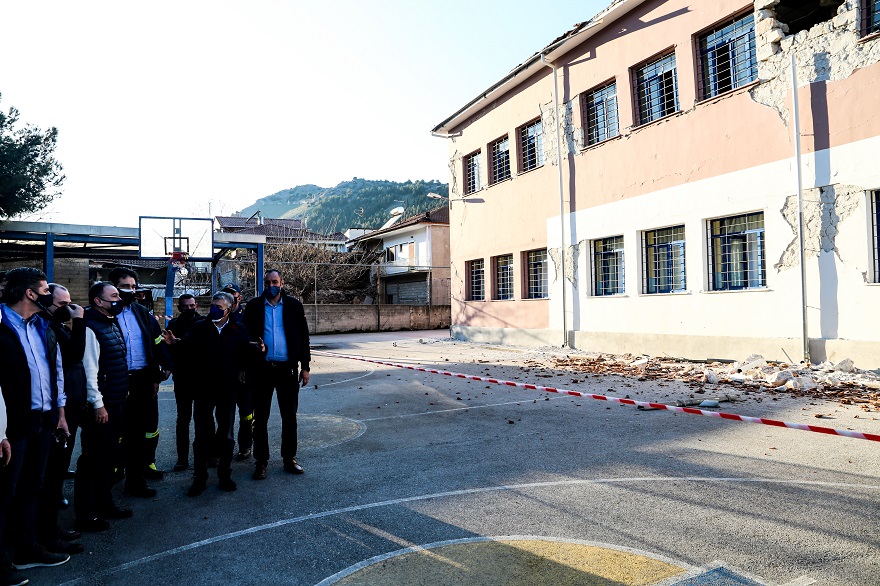 Προβλήματα σε σχολικά κτίρια μετά τον σεισμό στην Ελασσόνα 