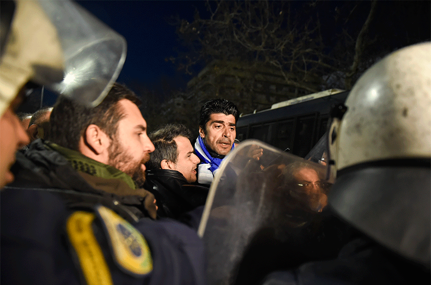 Θεσσαλονίκη: Ένταση στη συγκέντρωση διαμαρτυρίας για τη Συμφωνία των Πρεσπών