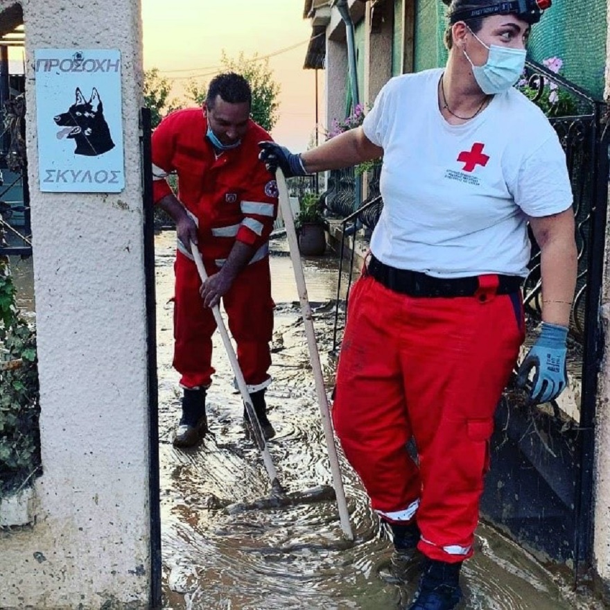 Aποστολή ανθρωπιστικής βοήθειας από τον Ελληνικό Ερυθρό Σταυρό σε Φάρσαλα και Καρδίτσα