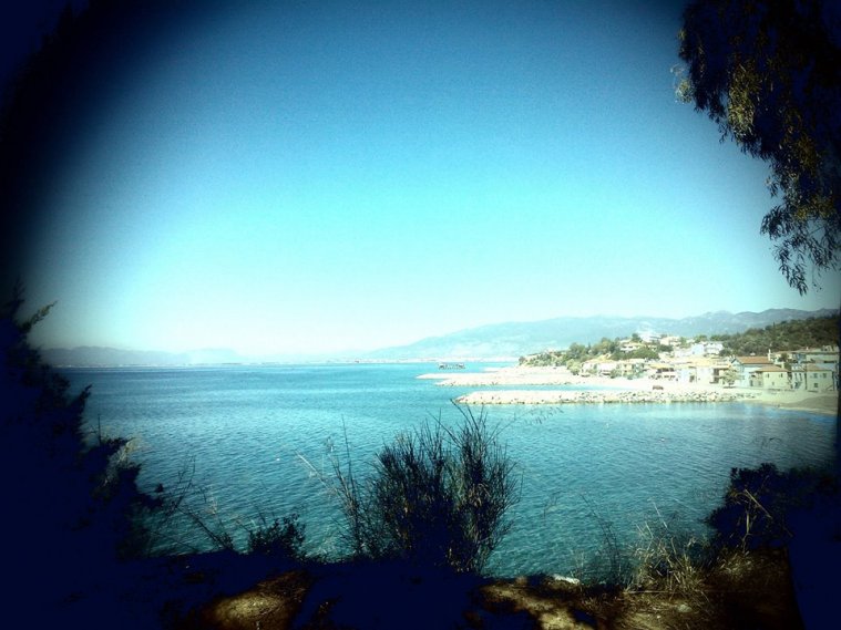 athens voice readers, greece athens voice readers, greece