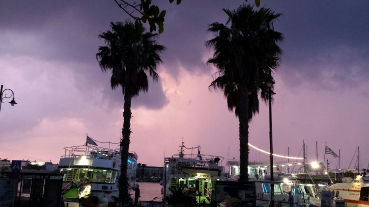 athens voice readers, greece athens voice readers, greece