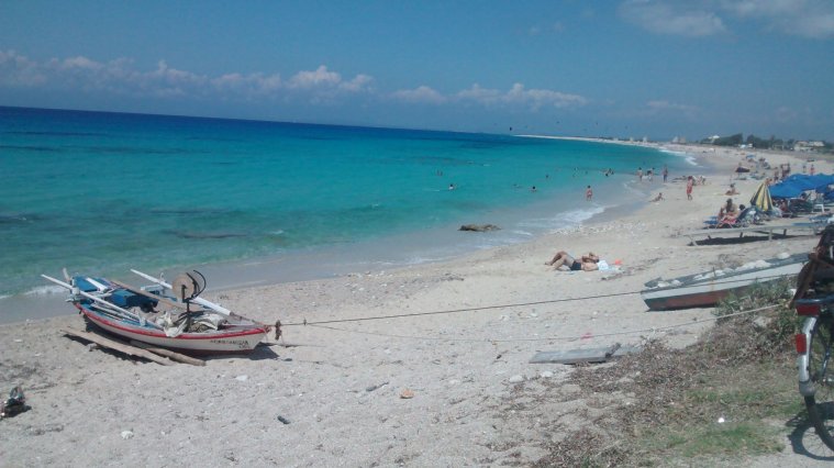 athens voice readers, greece