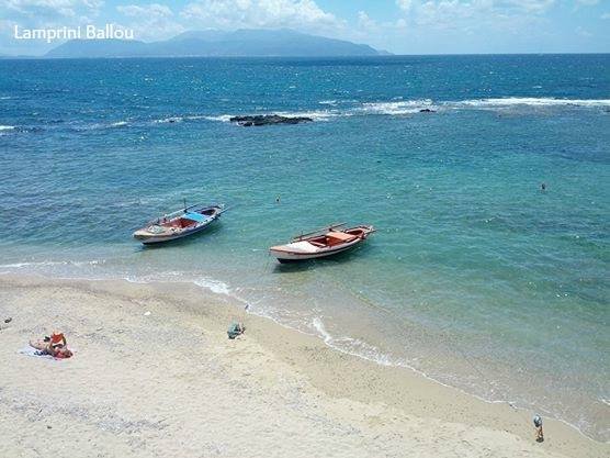 athens voice readers, greece
