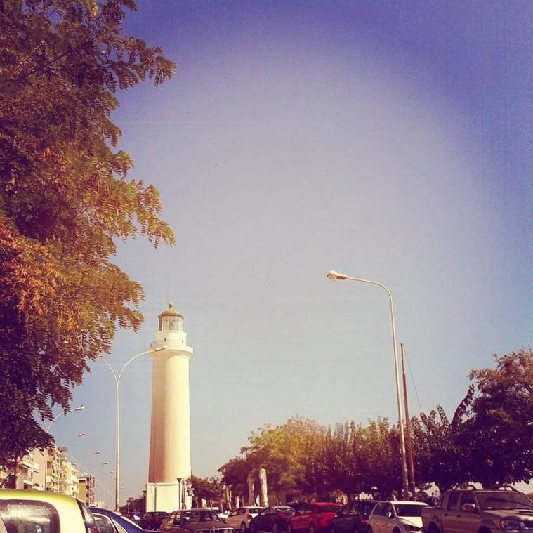 athens voice readers, greece