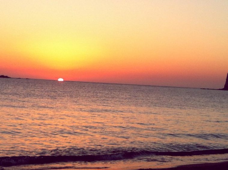 athens voice readers, greece