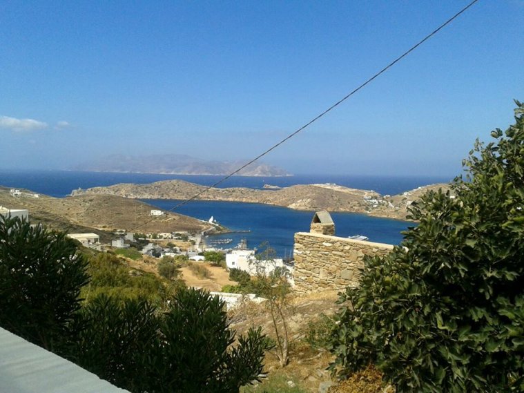 athens voice readers, greece