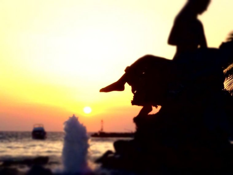 athens voice readers, greece