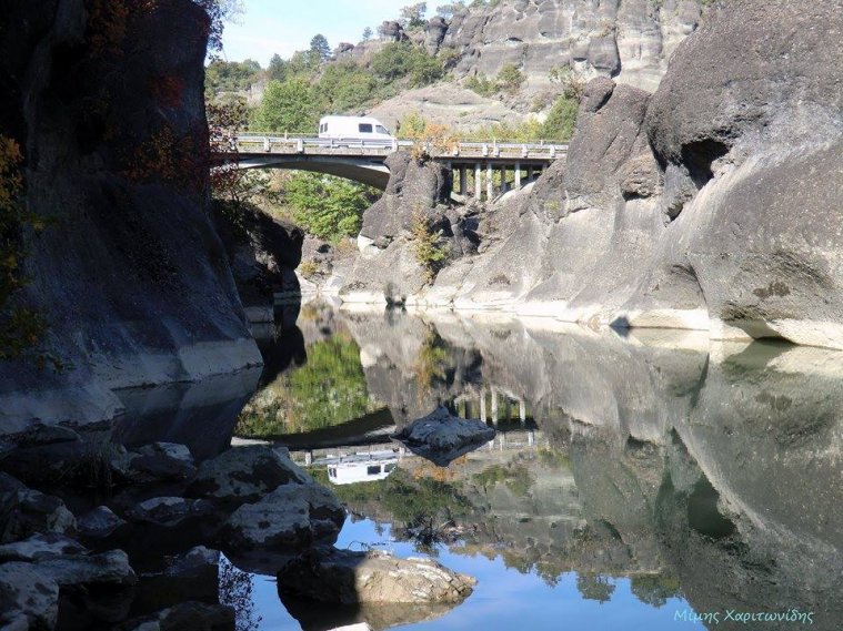 athens voice readers, greece