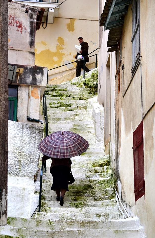athens voice readers, greece